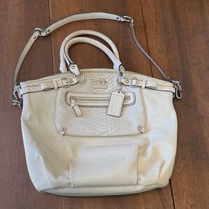 Coach Madison Embossed Exotic Pocket Lindsay Satchel Tote Handbag White RARE